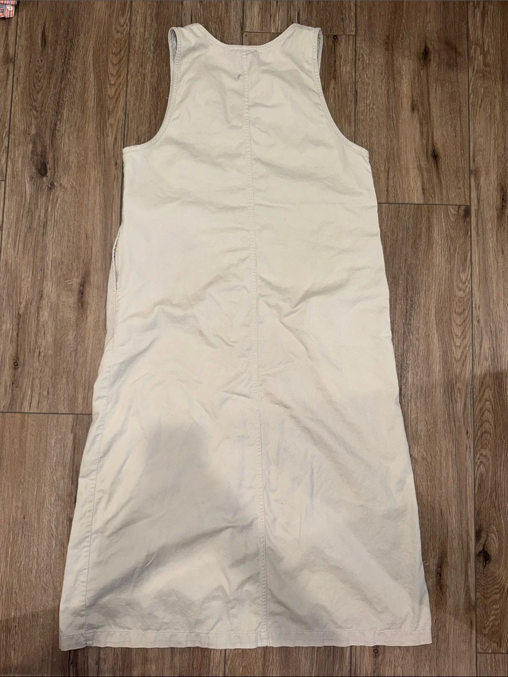 Vintage Quilted Cream Button-Front Sleeveless Dress. Pockets on sides. - Picture 4 of 4